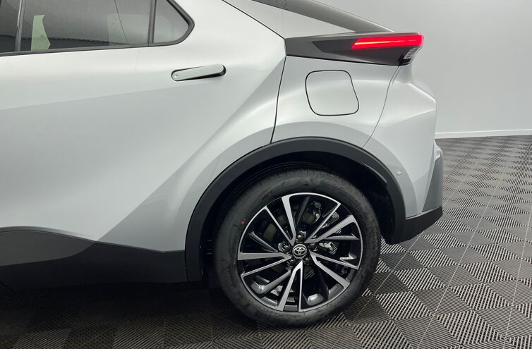 TOYOTA C-HR SUV Hybride rechargeable Essence