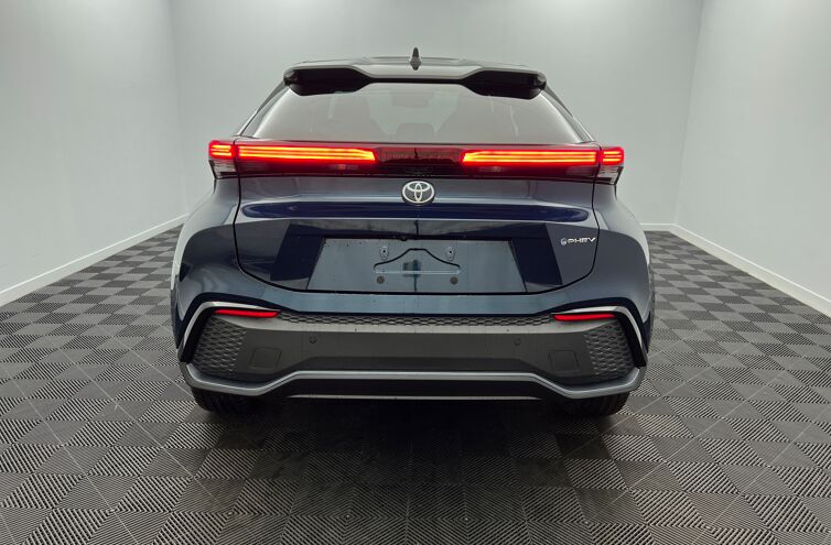 TOYOTA C-HR SUV Hybride rechargeable Essence