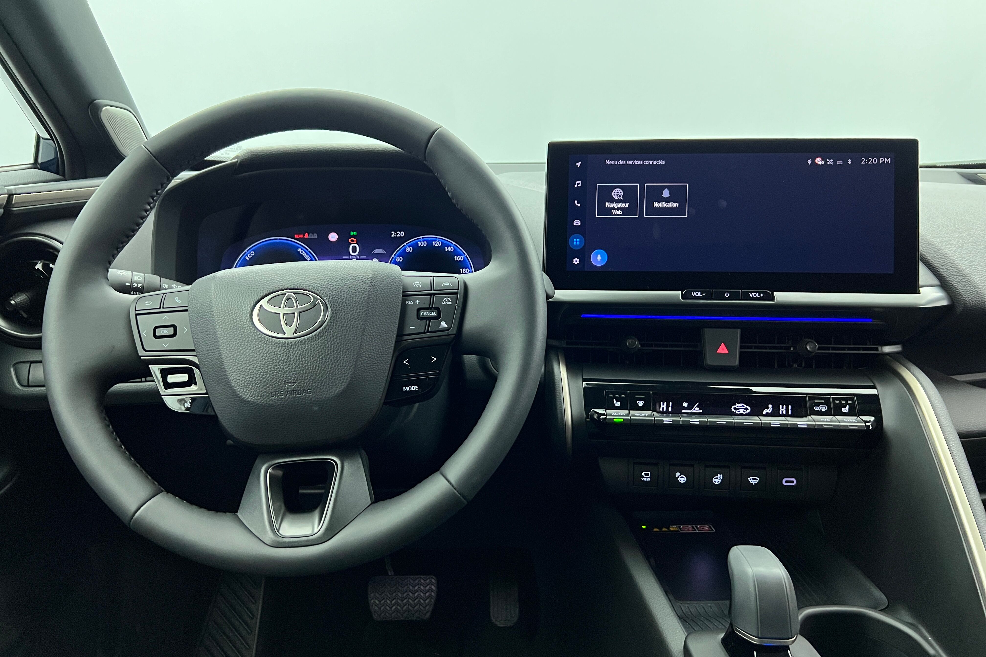 TOYOTA C-HR — photo 7