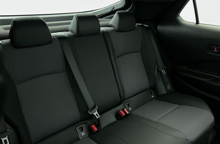 TOYOTA C-HR SUV Hybride rechargeable Essence