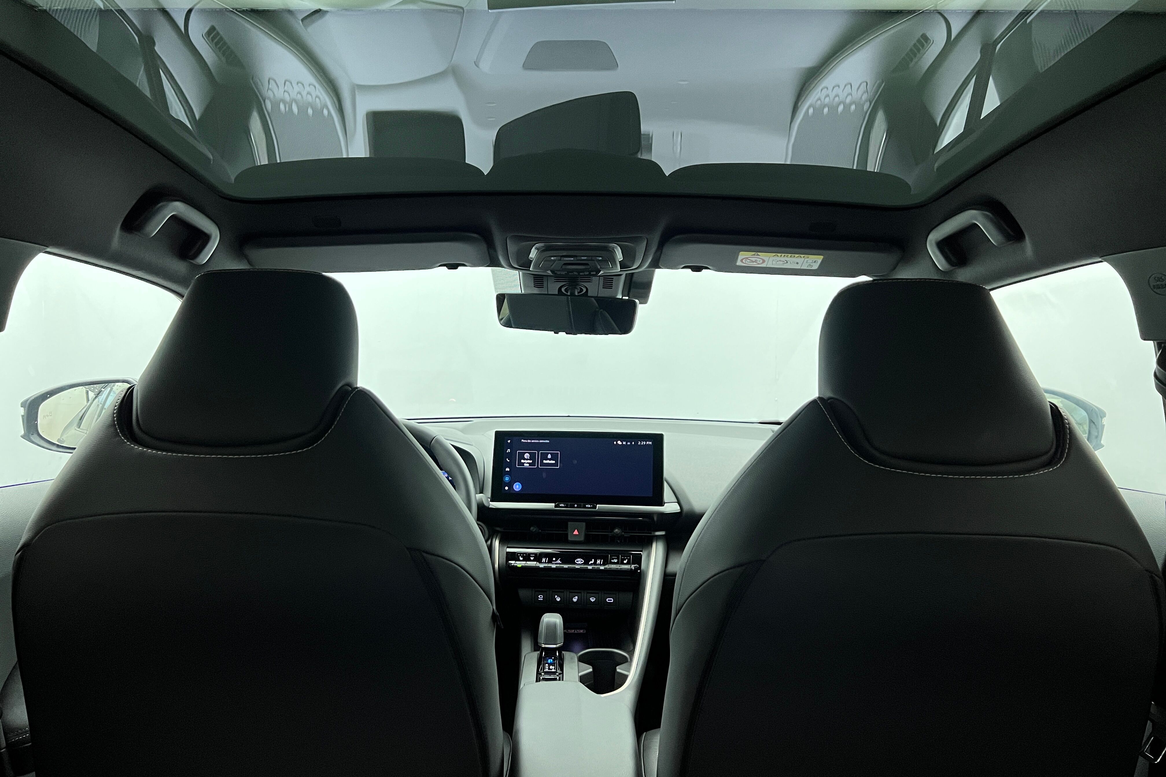TOYOTA C-HR SUV Hybride rechargeable — photo 25