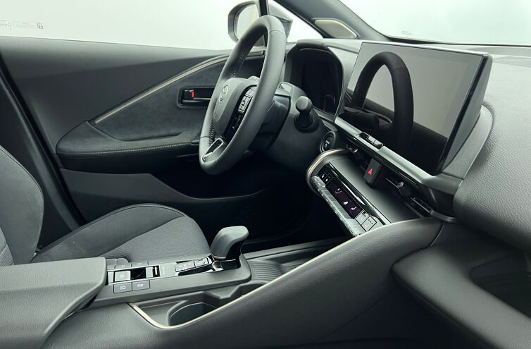 TOYOTA C-HR SUV Hybride rechargeable Essence