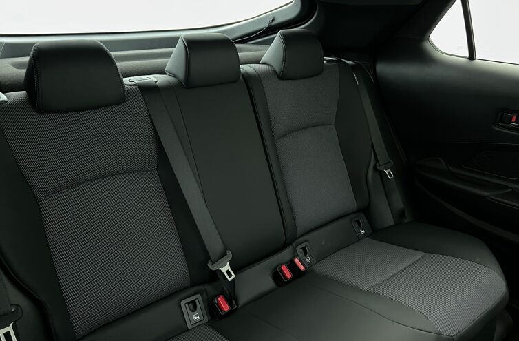 TOYOTA C-HR SUV Hybride rechargeable Essence