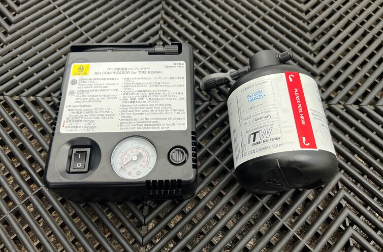 TOYOTA C-HR SUV Hybride rechargeable Essence