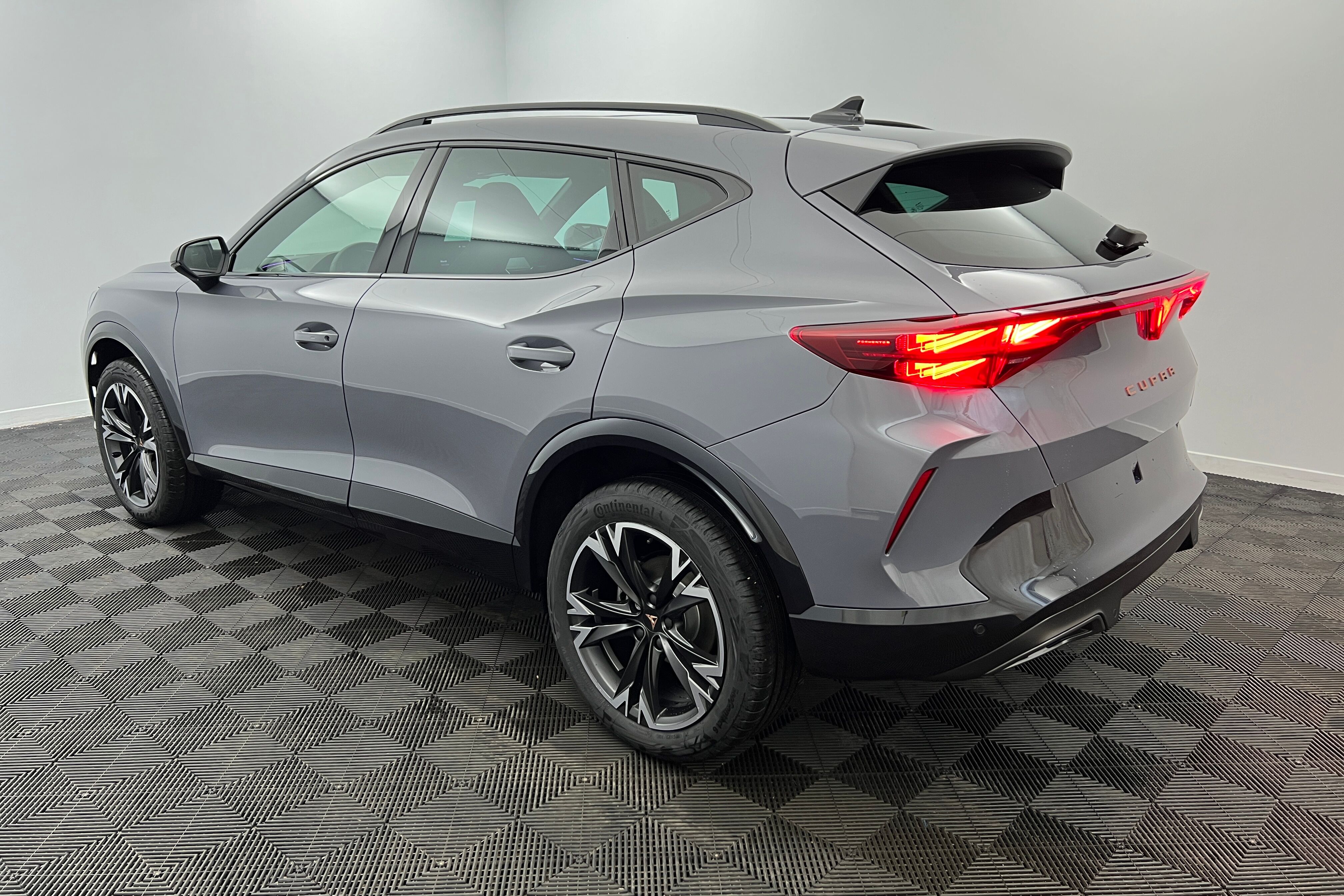 CUPRA Formentor SUV Diesel — photo 4