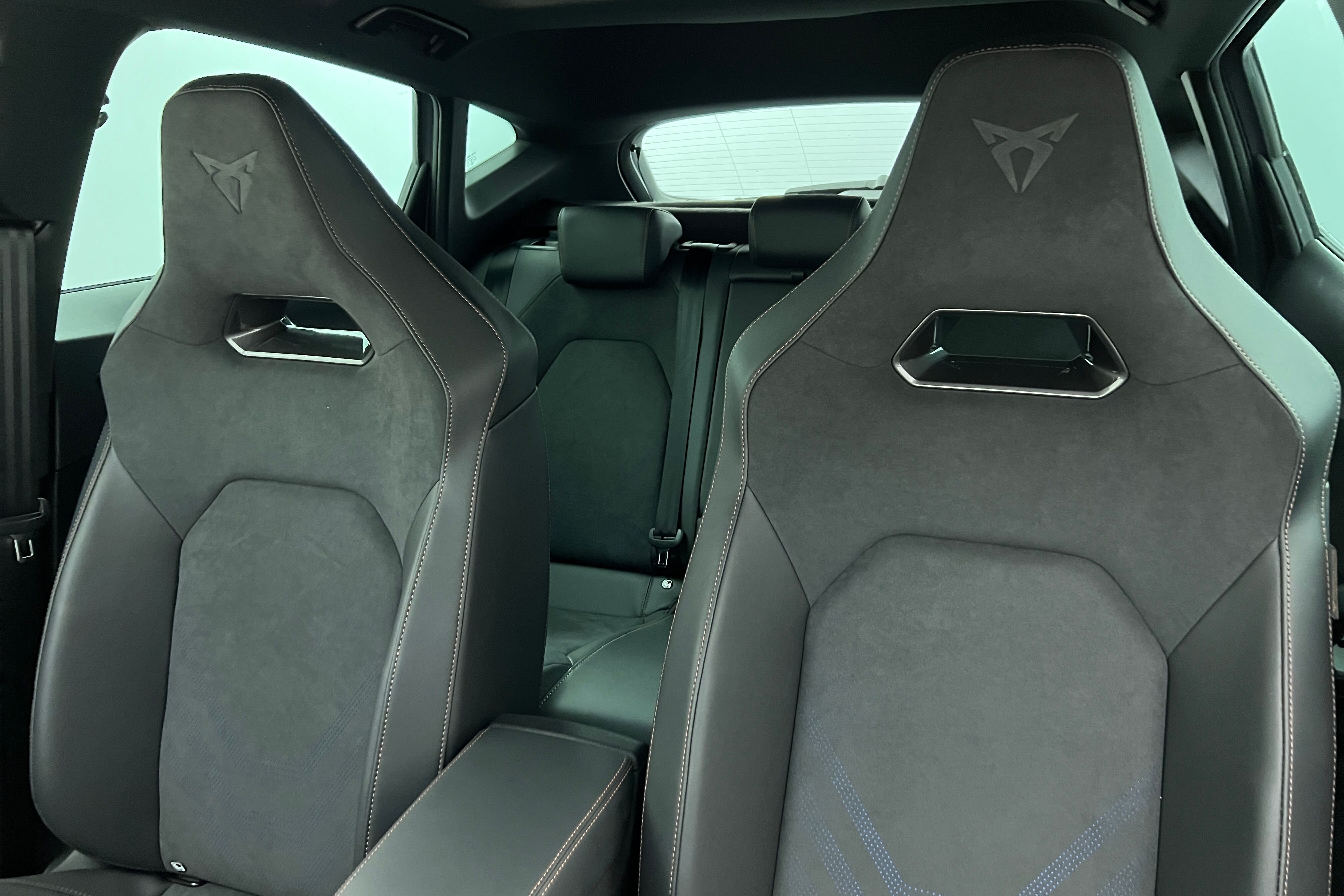 CUPRA Formentor SUV Diesel — photo 11