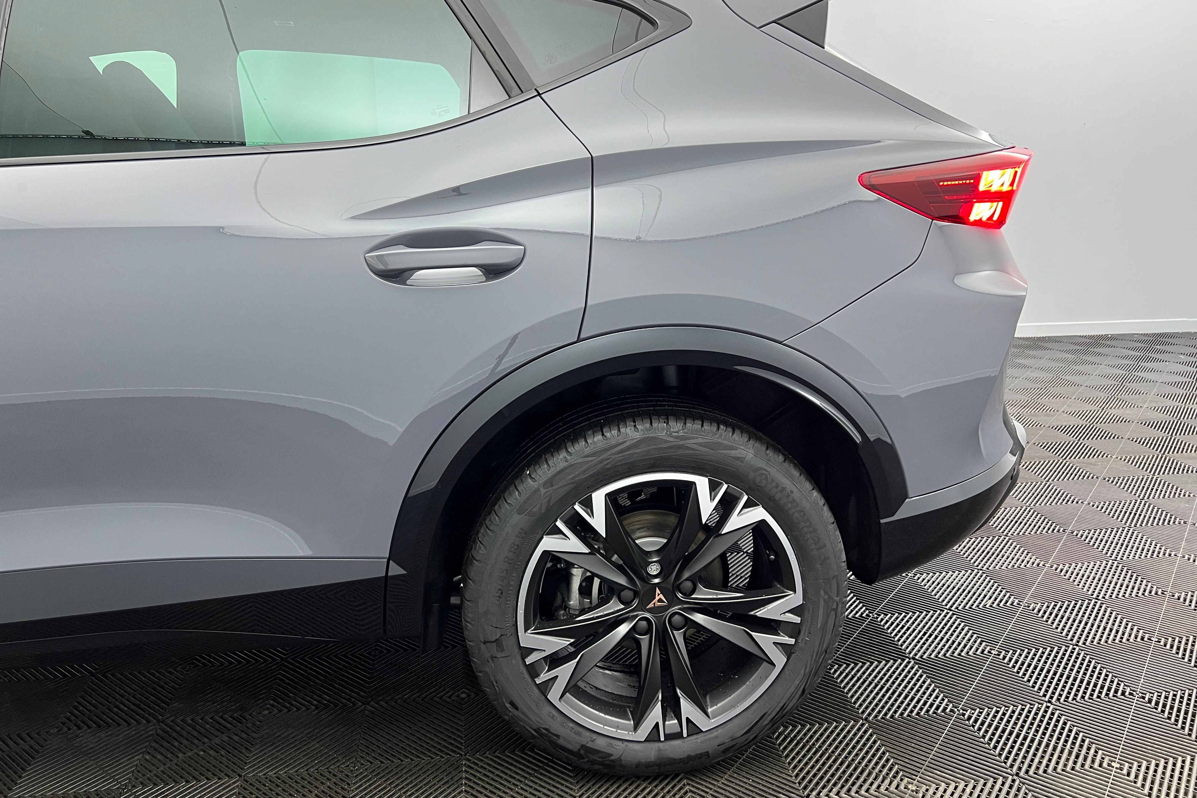CUPRA Formentor SUV Diesel — photo 19