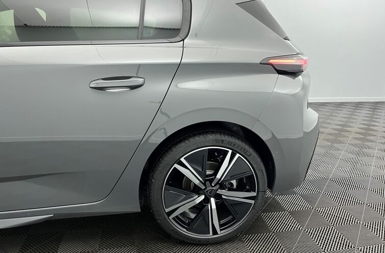 PEUGEOT 308 Berline Diesel 