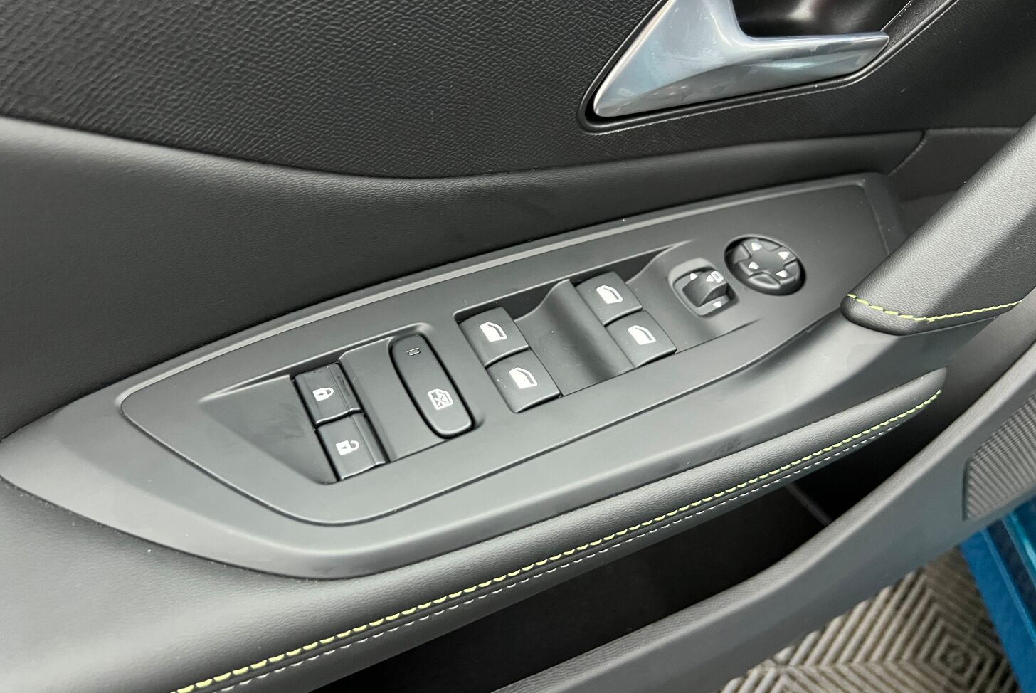 PEUGEOT 308 Berline Diesel 