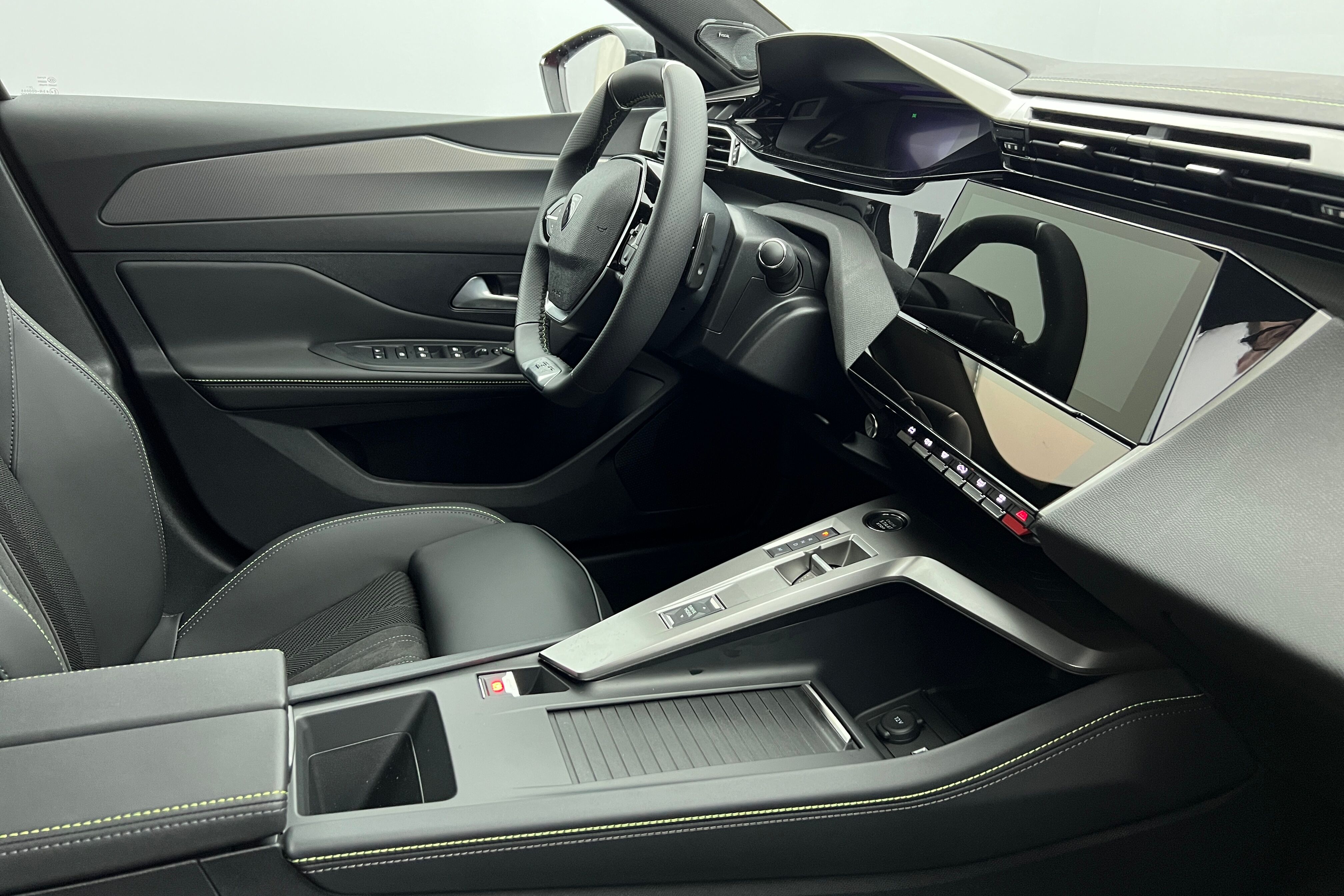 PEUGEOT 308 — photo 6