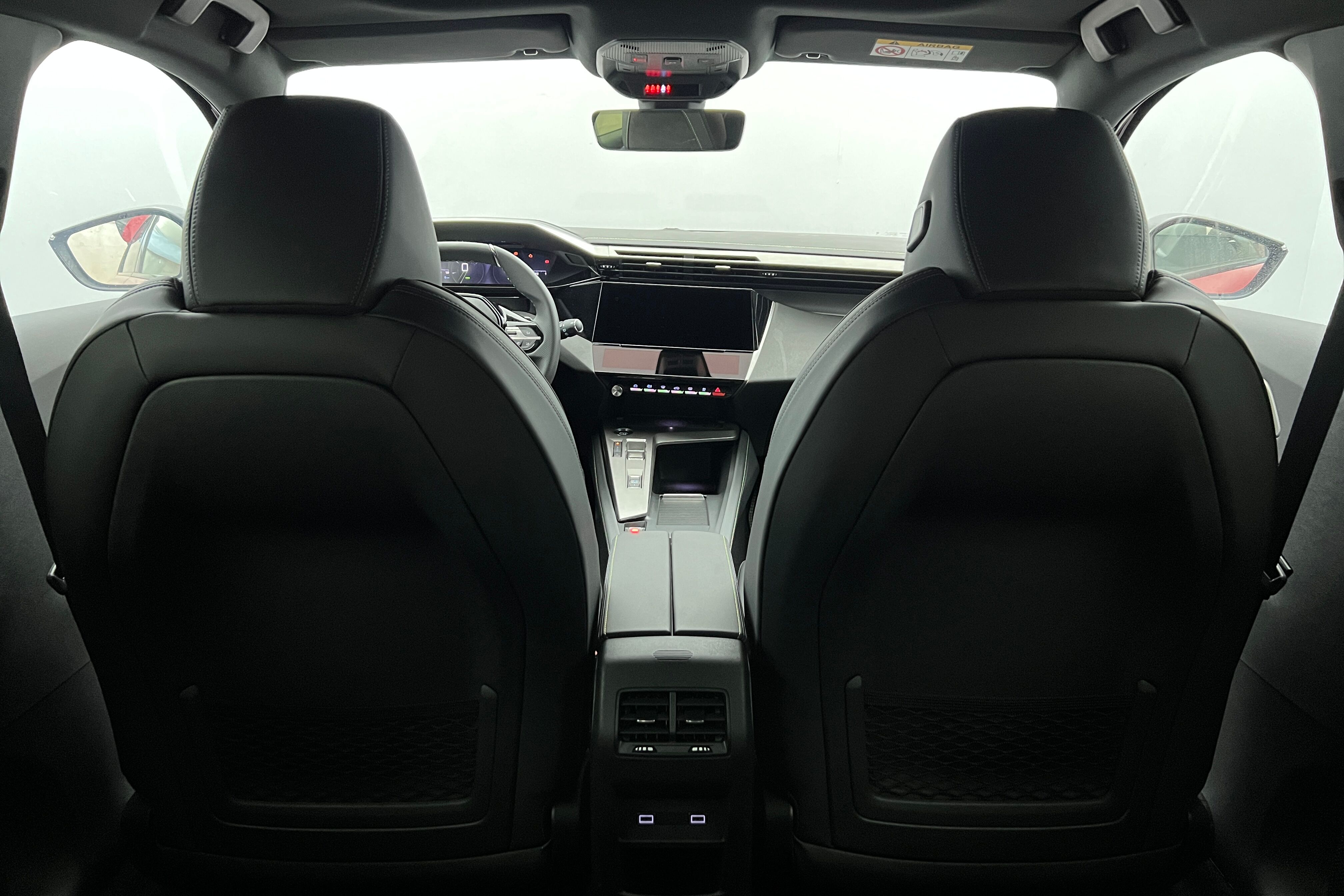 PEUGEOT 308 Berline Diesel — photo 10