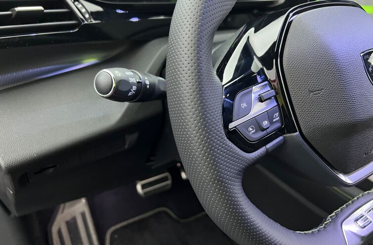 PEUGEOT 308 Berline Diesel 