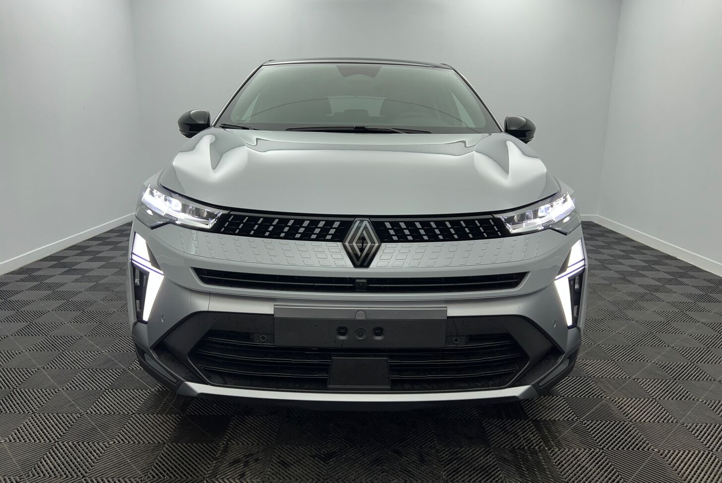 RENAULT Captur SUV Hybride Essence