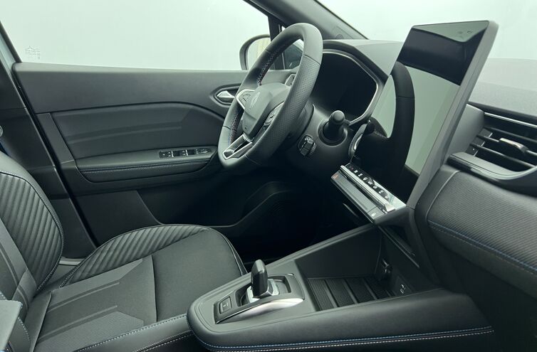 RENAULT Captur SUV Hybride Essence