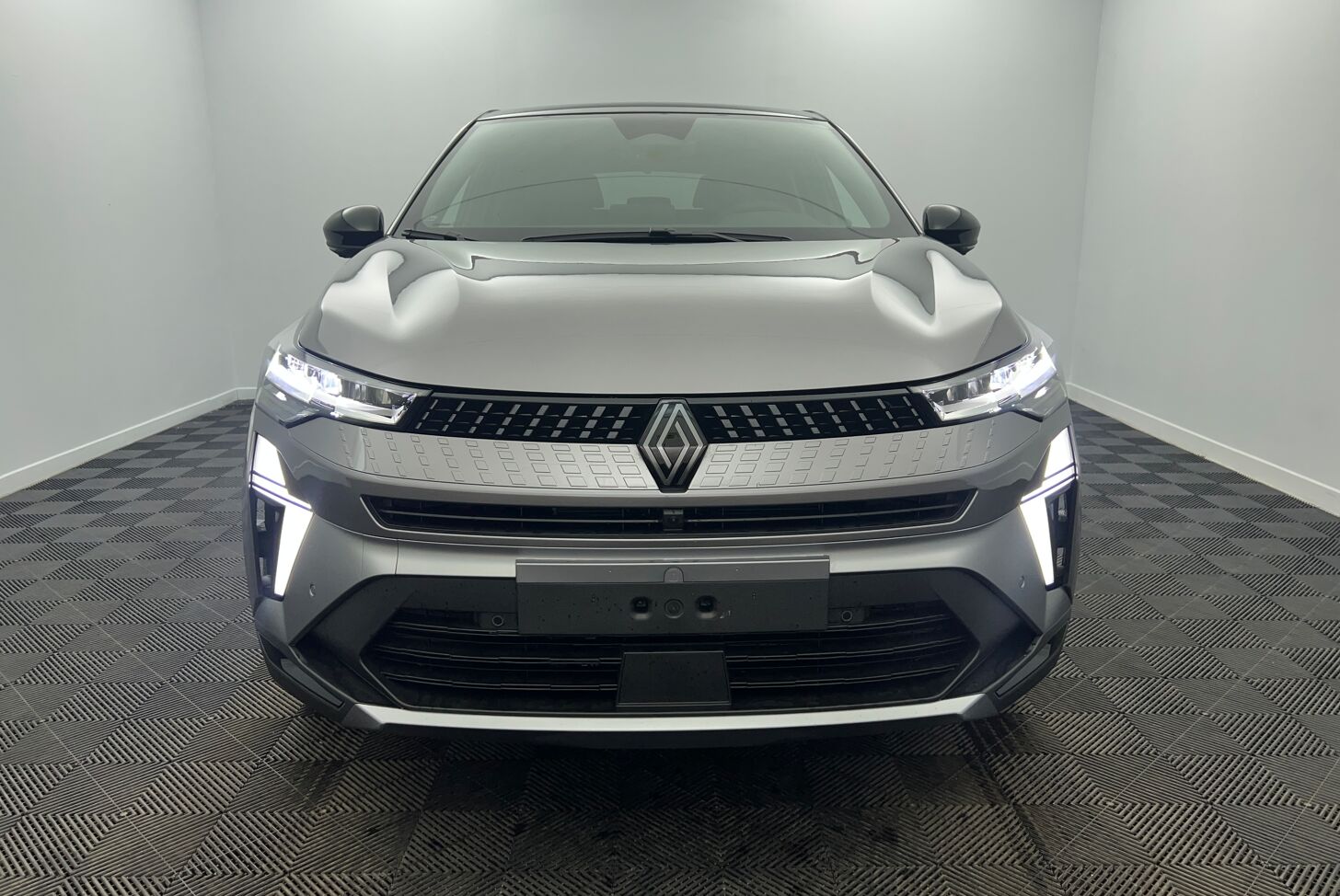 RENAULT Captur SUV Hybride Essence