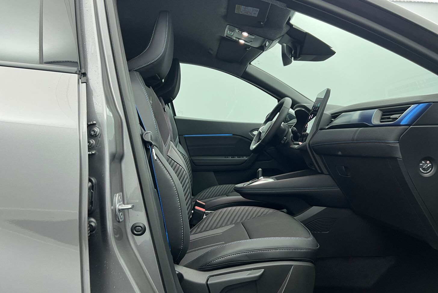 RENAULT Captur SUV Hybride Essence