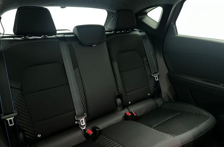 RENAULT Captur SUV Hybride Essence