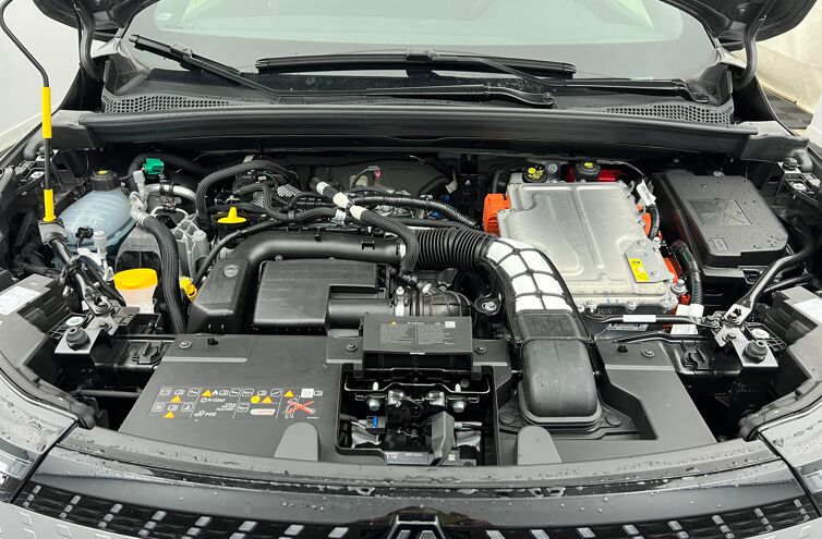 RENAULT Captur SUV Hybride Essence