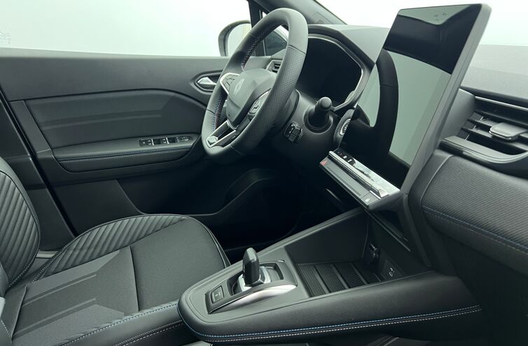 RENAULT Captur SUV Hybride Essence