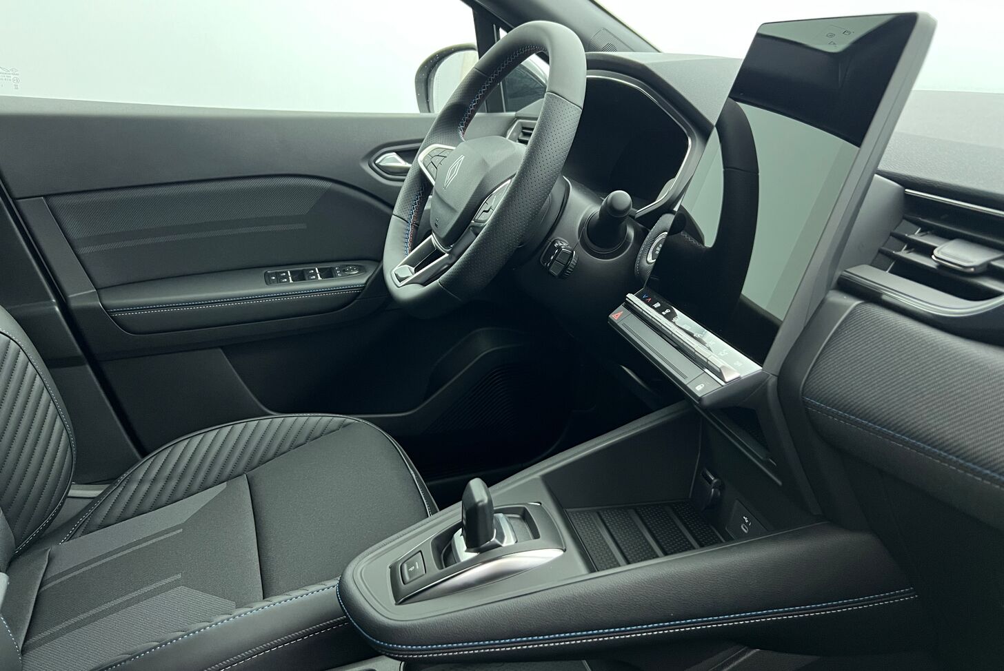 RENAULT Captur SUV Hybride Essence