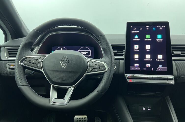 RENAULT Captur SUV Hybride Essence