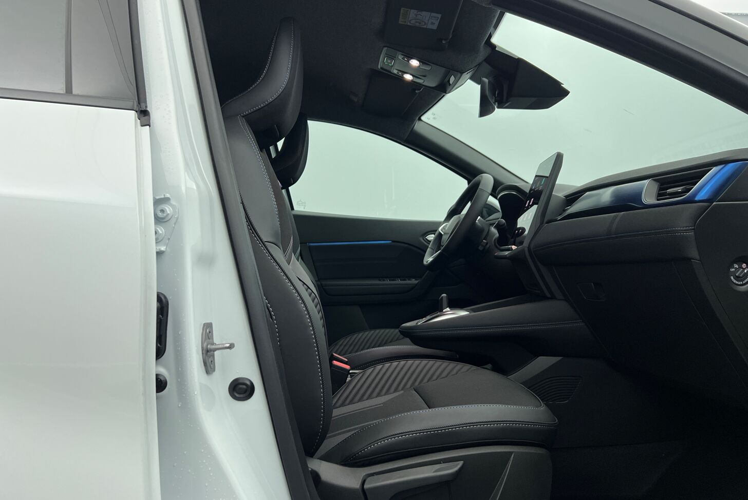 RENAULT Captur SUV Hybride Essence