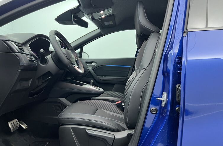 RENAULT Captur SUV Hybride Essence