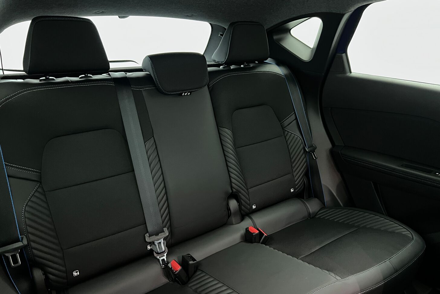 RENAULT Captur SUV Hybride Essence