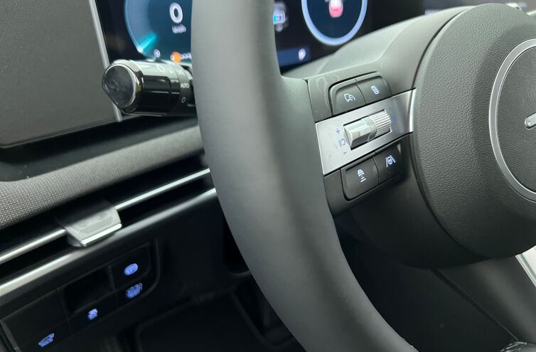 HYUNDAI Tucson SUV Hybride Essence