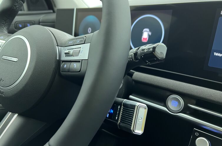 HYUNDAI Tucson SUV Hybride Essence