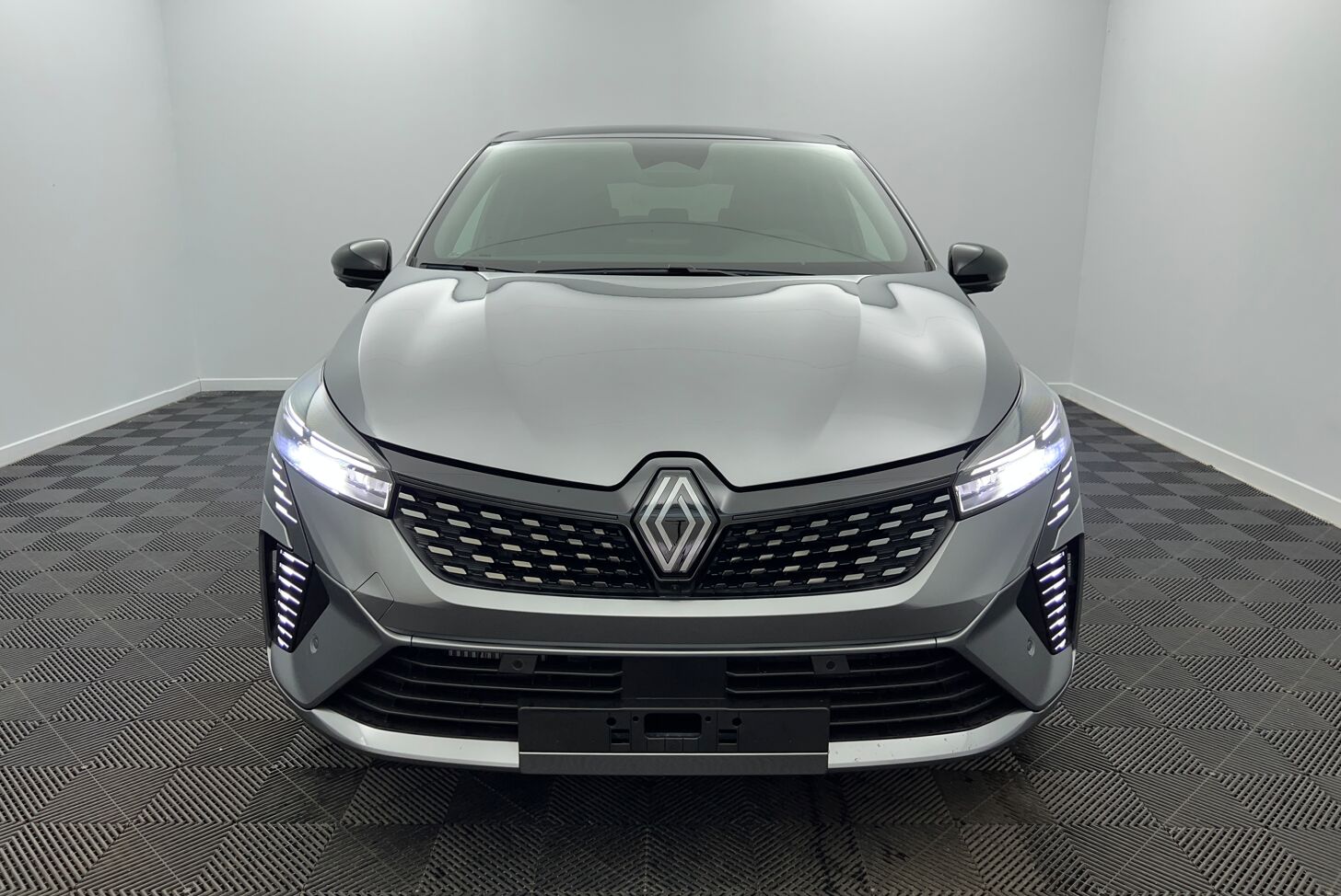 RENAULT Clio Berline Essence 