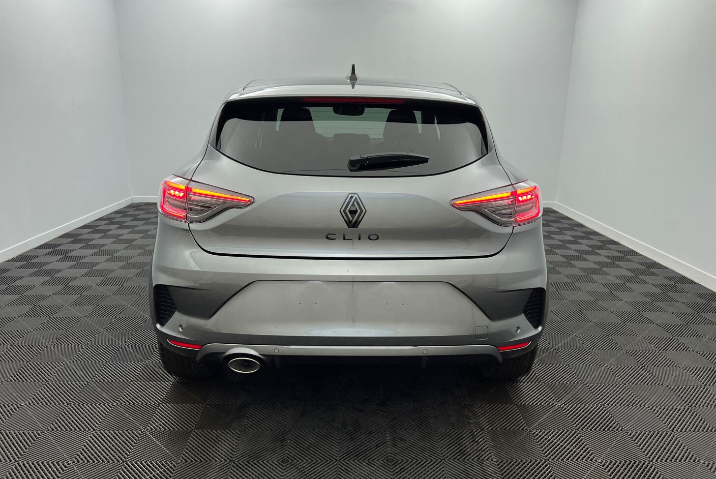RENAULT Clio Citadine Essence 