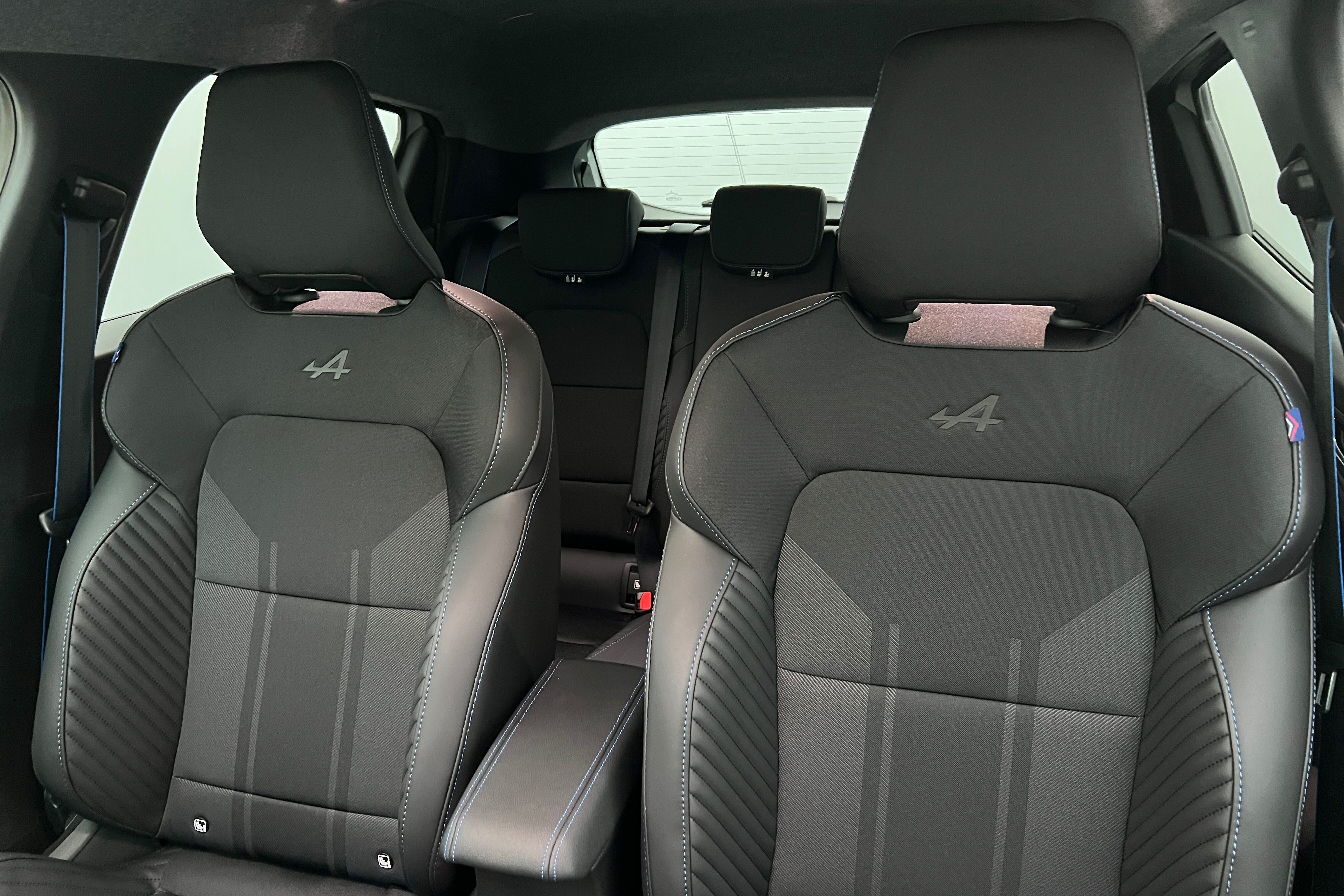 RENAULT Clio Citadine Essence — photo 11