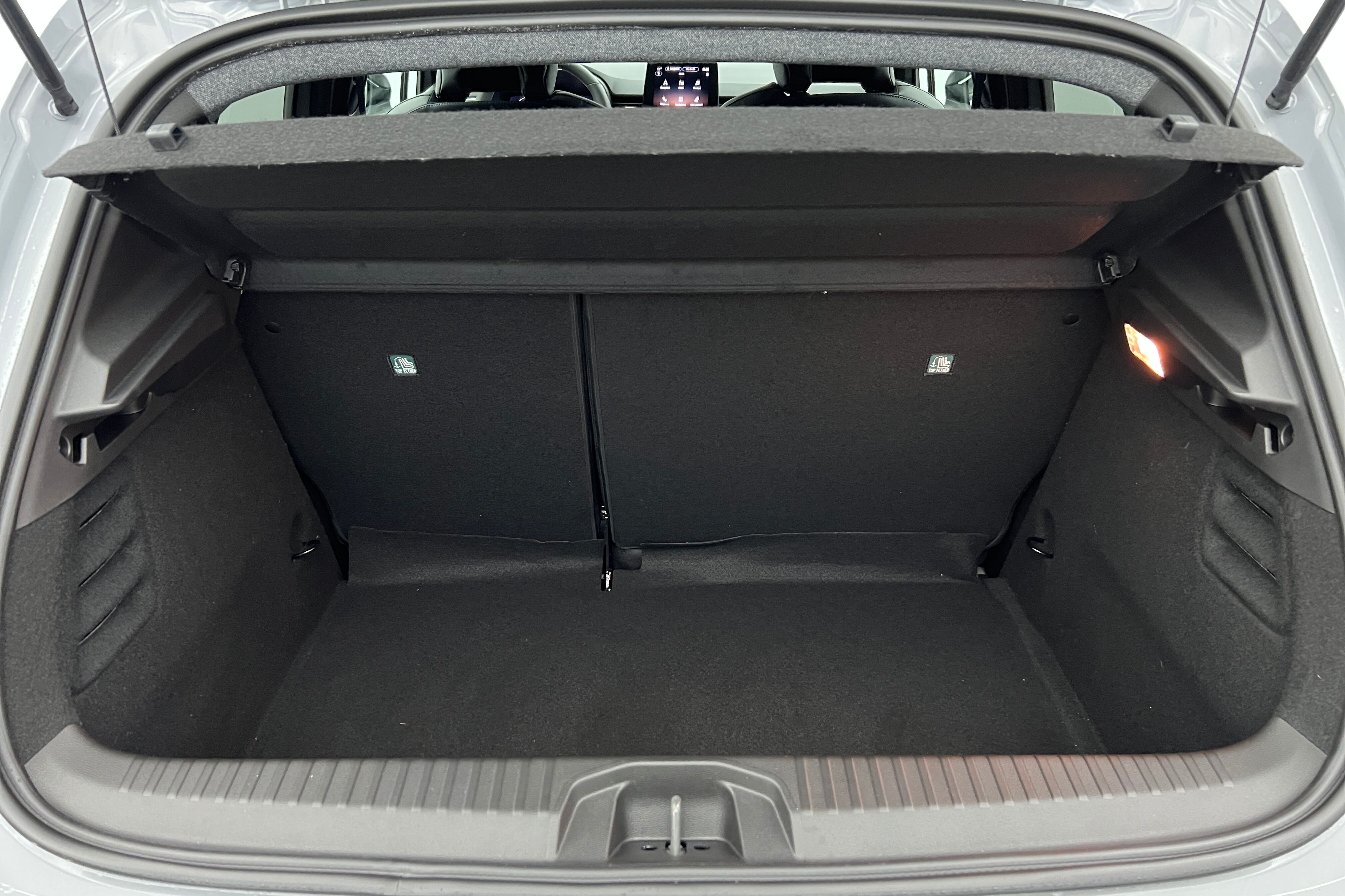 RENAULT Clio Citadine Essence — photo 18