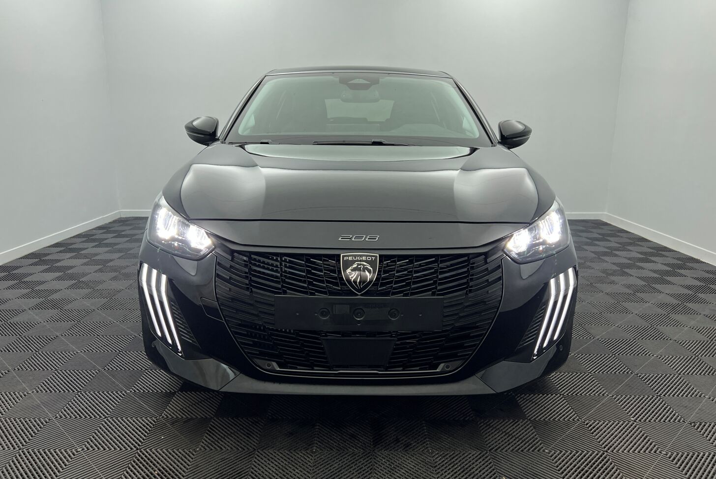 PEUGEOT 208 Berline Hybride Essence