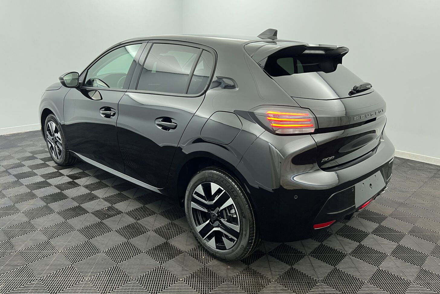PEUGEOT 208 Berline Hybride Essence