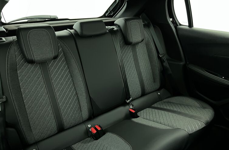 PEUGEOT 208 Berline Hybride Essence