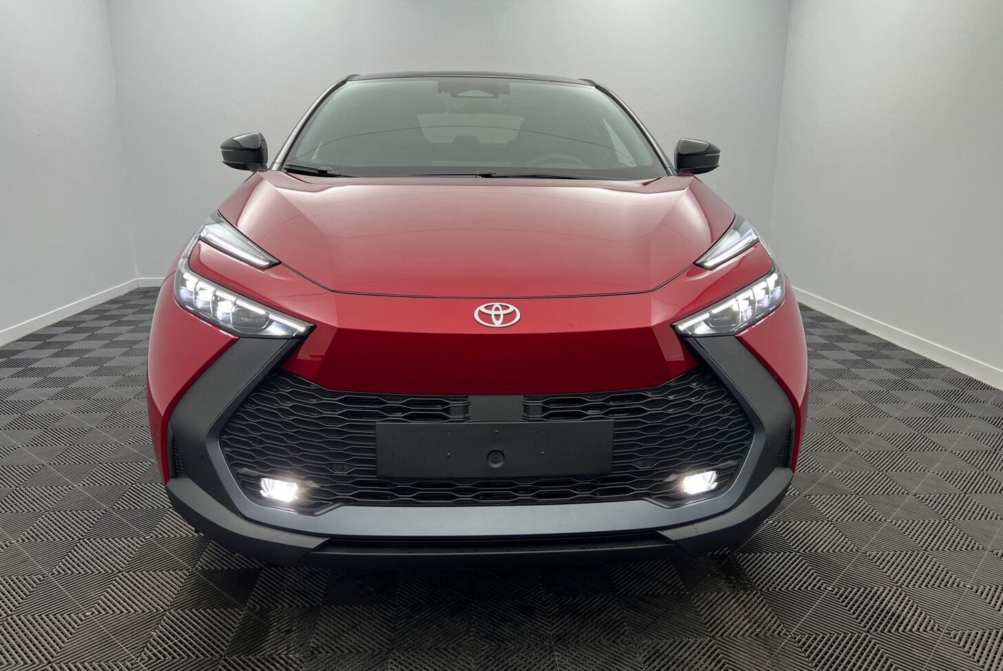 TOYOTA C-HR SUV Hybride rechargeable Essence
