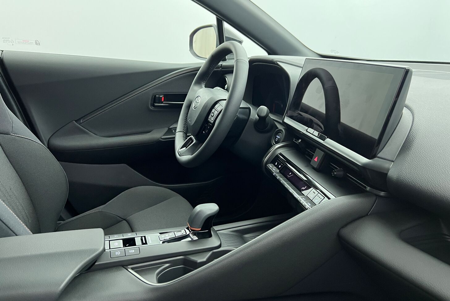 TOYOTA C-HR SUV Hybride rechargeable Essence