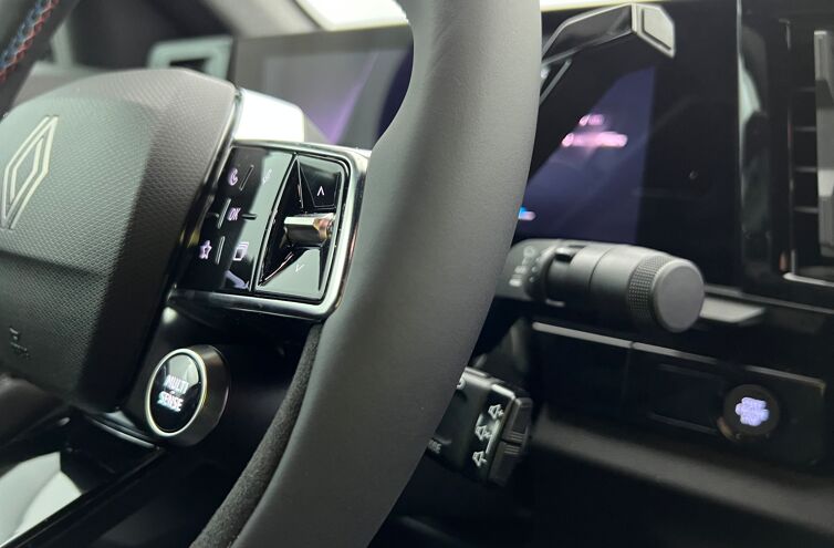 RENAULT Rafale SUV Hybride Essence