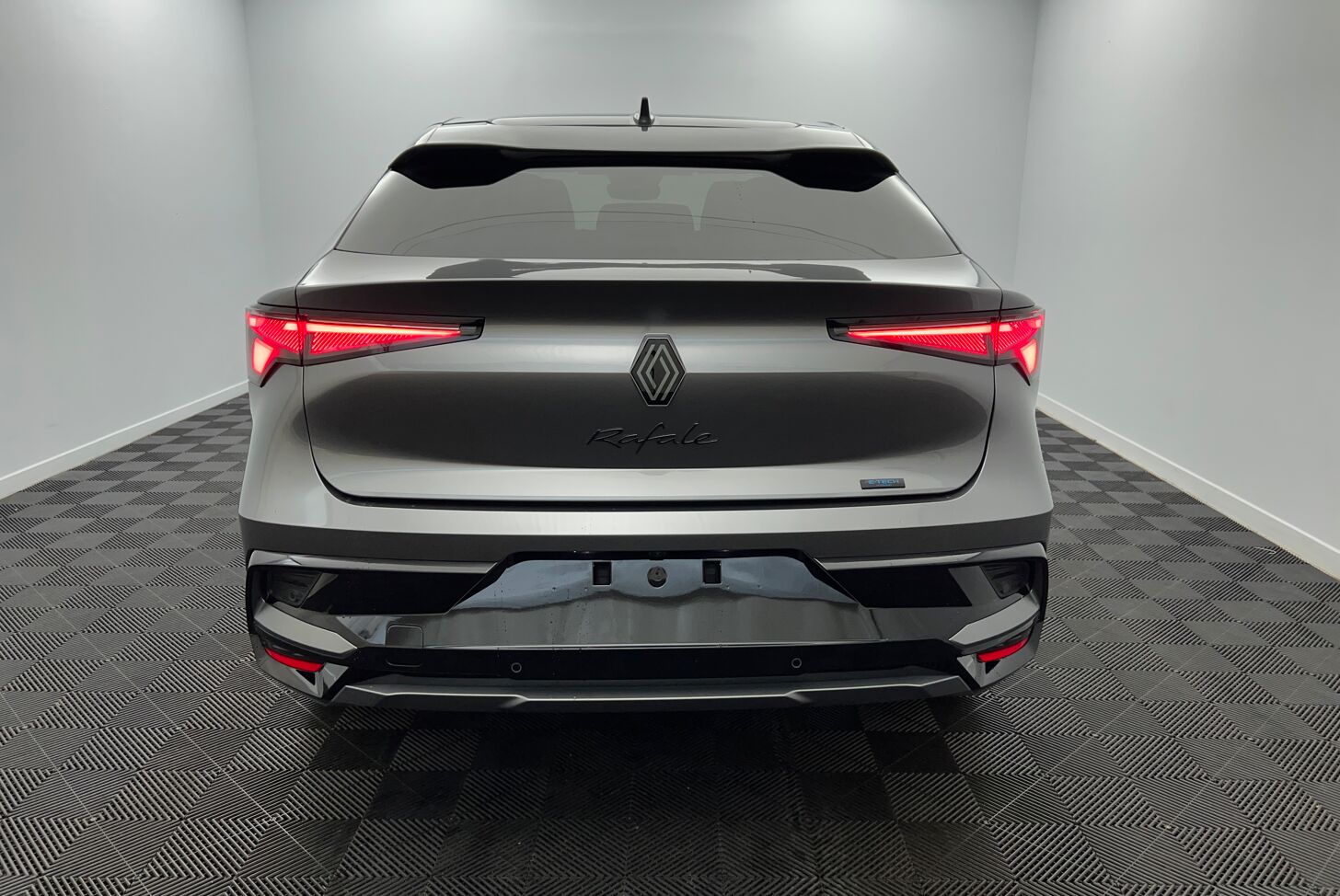 RENAULT Rafale SUV Hybride Essence