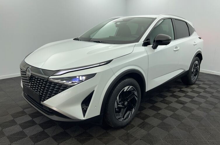 NISSAN Qashqai SUV Hybride Essence