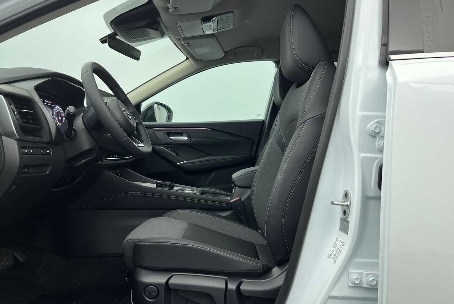 NISSAN Qashqai SUV Hybride Essence