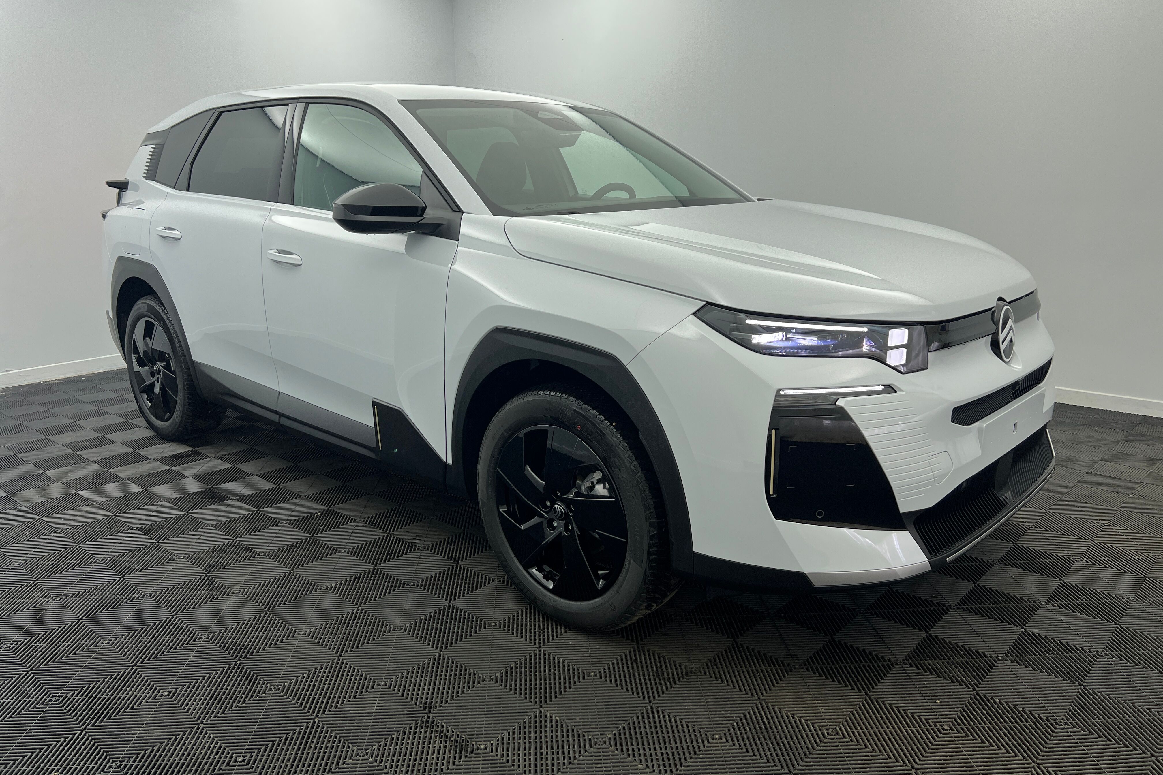CITROEN C5 Aircross SUV Hybride — photo 3