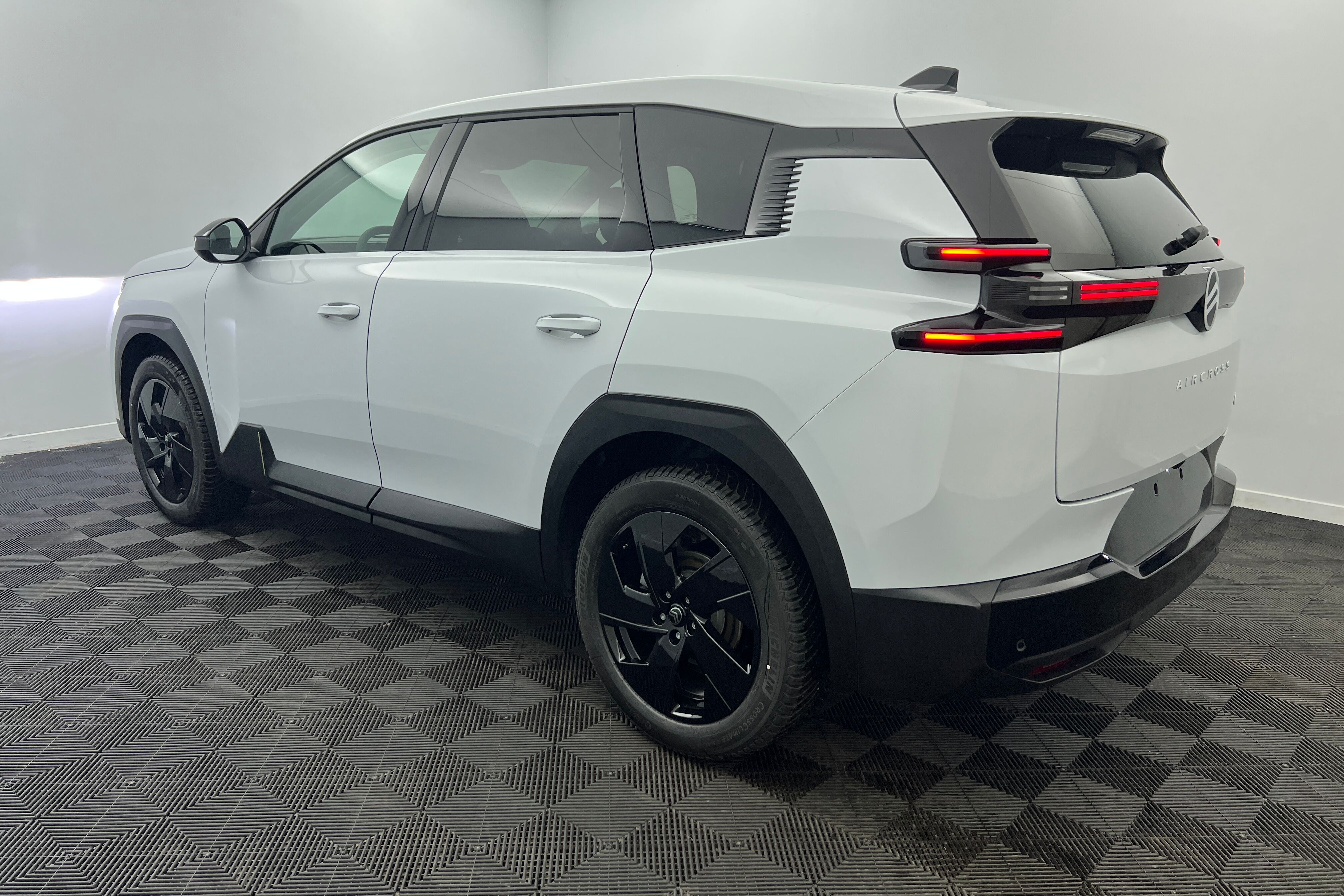 CITROEN C5 Aircross SUV Hybride — photo 4