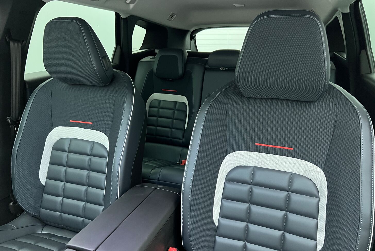 CITROEN C5 Aircross SUV Hybride Essence