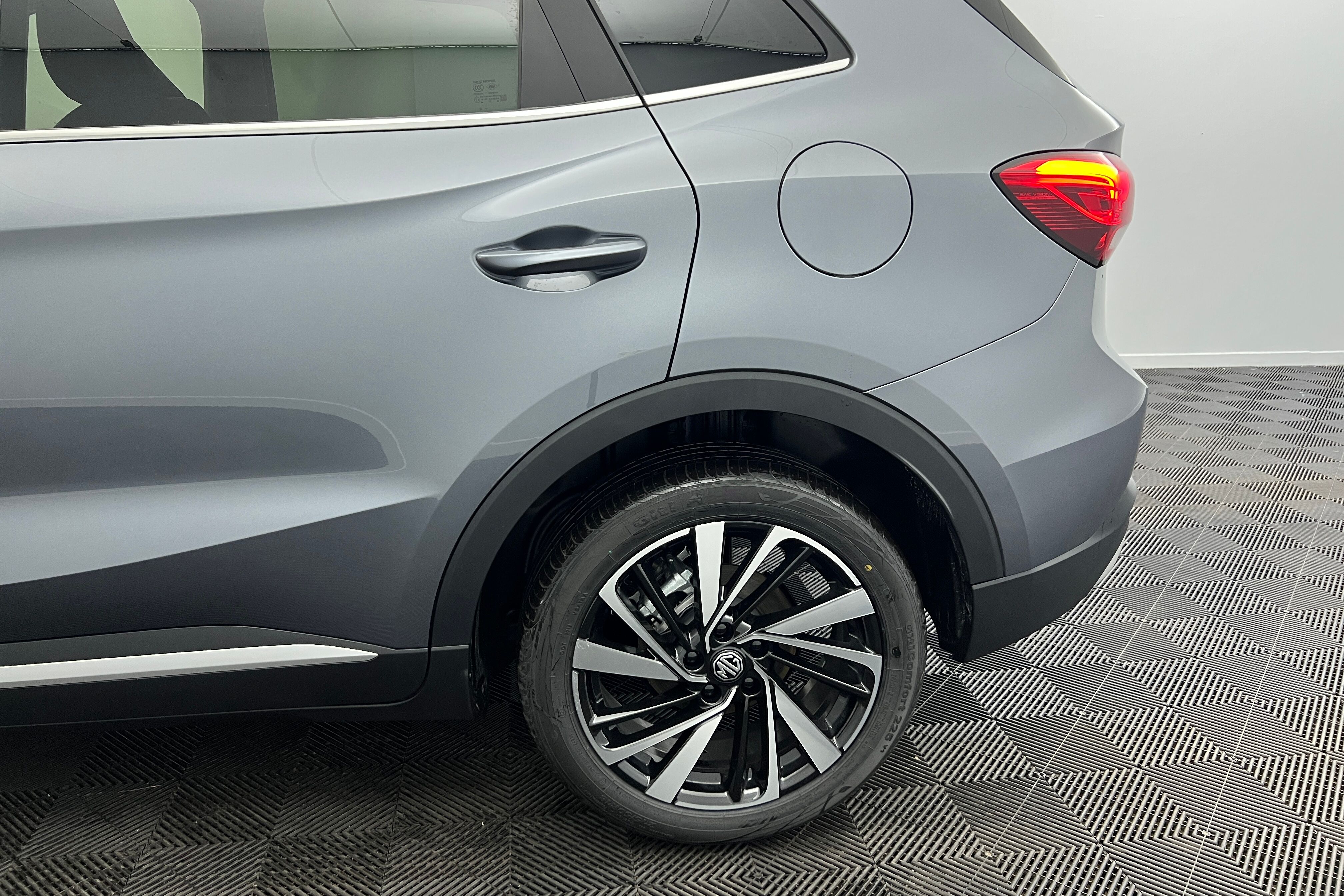 MG ZS Hybrid+ SUV Hybride — photo 4