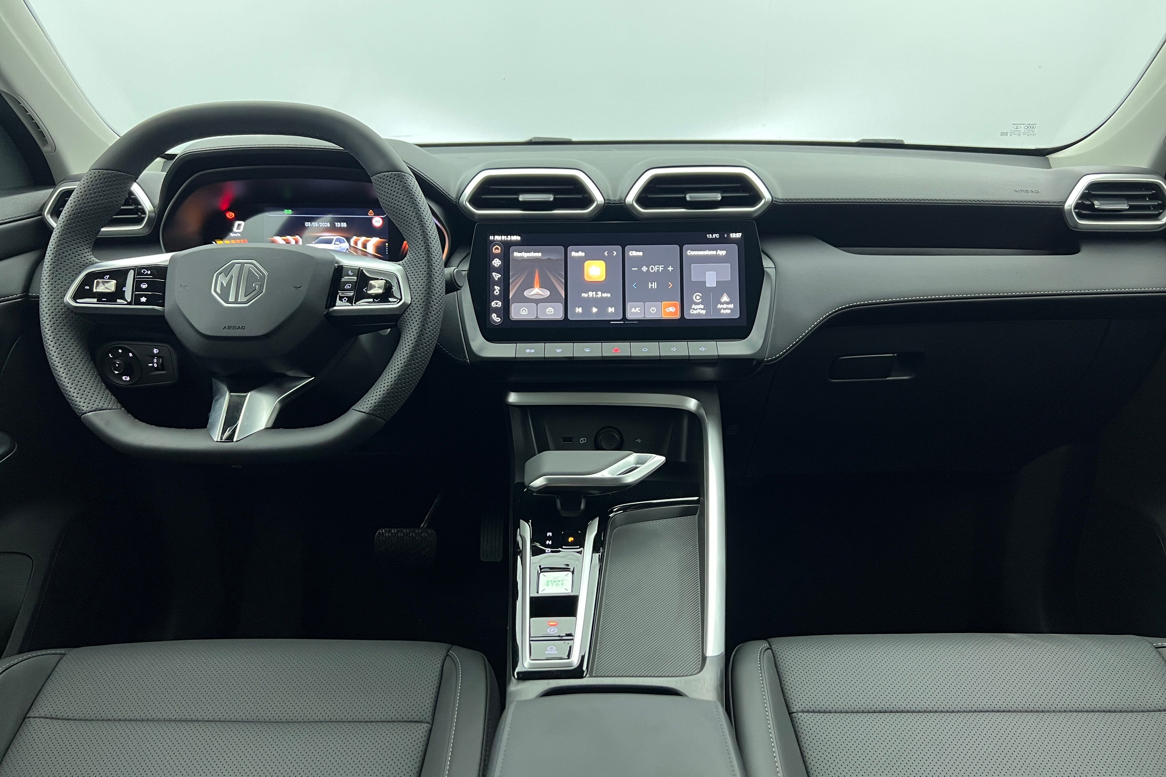 MG ZS Hybrid+ SUV Hybride — photo 11