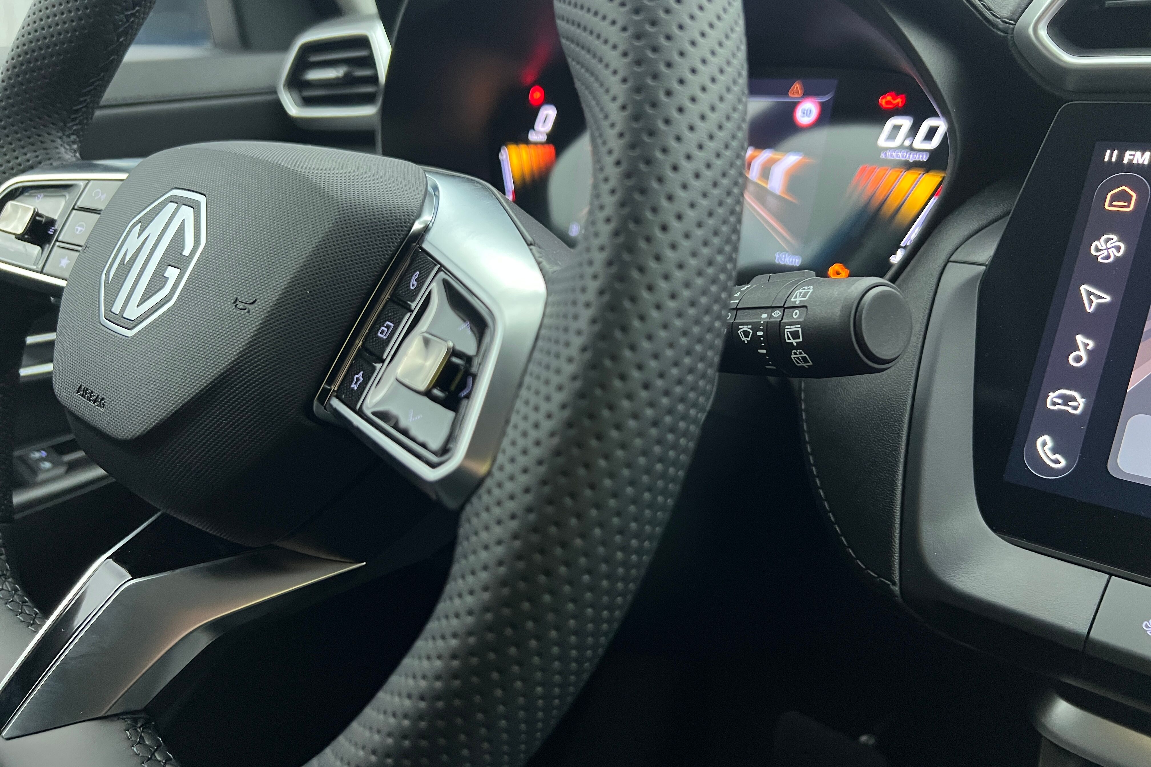 MG ZS Hybrid+ SUV Hybride — photo 17