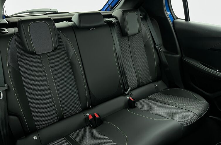 PEUGEOT 208 Berline Hybride Essence